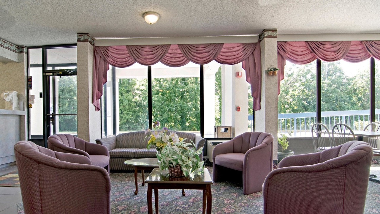 Photo of Livingroom in Clarksdale
