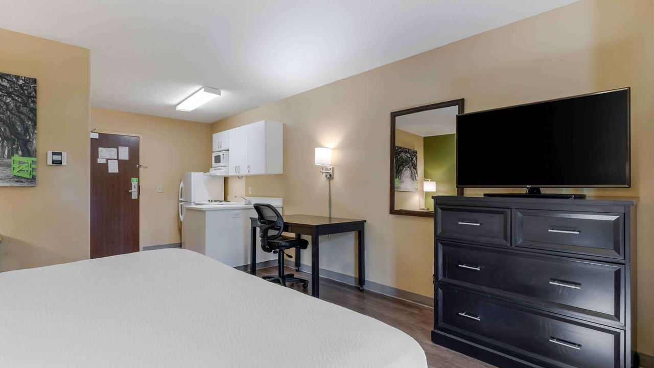 Photo of Others in Darien