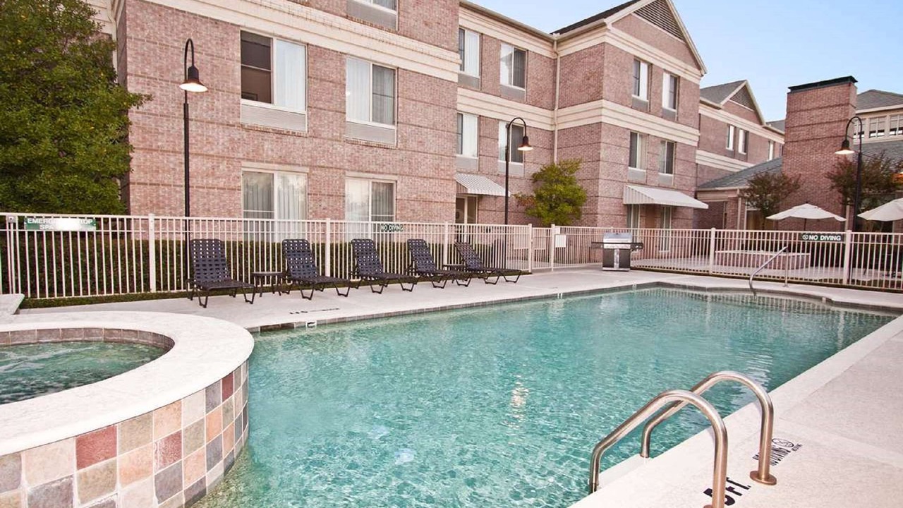 Photo of Outdoor in Addison