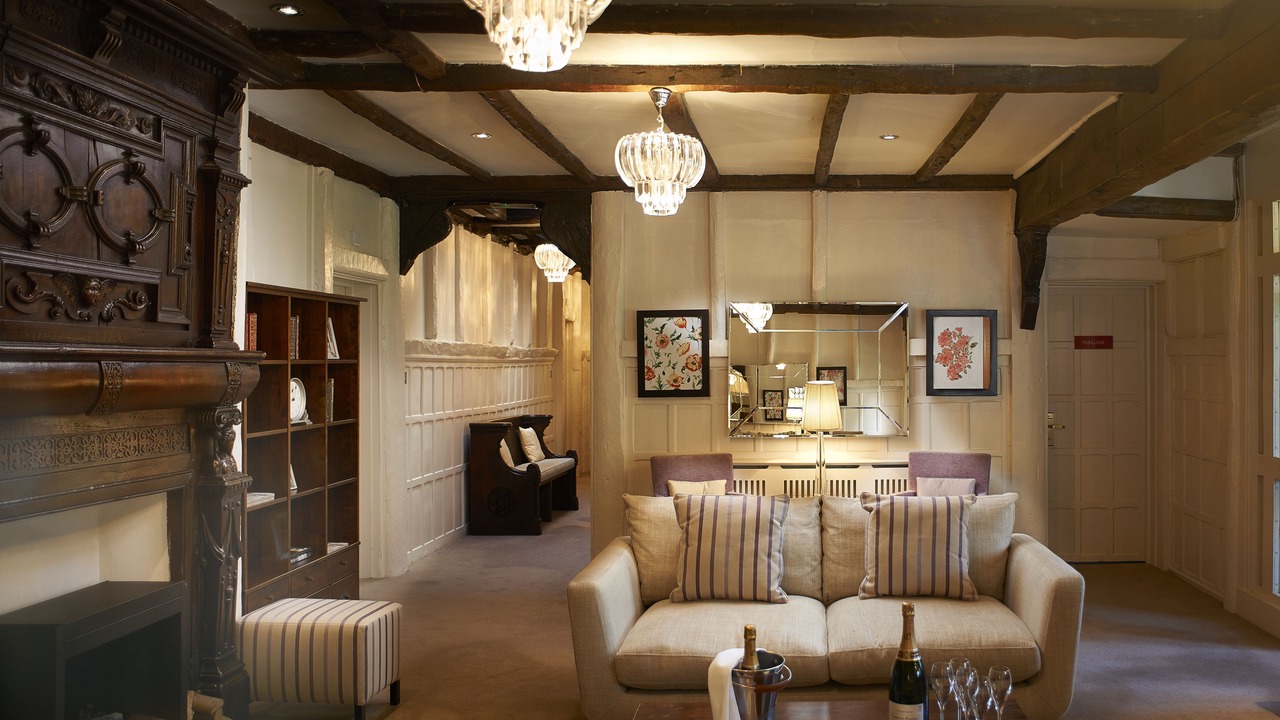 Photo of Others in Elstree