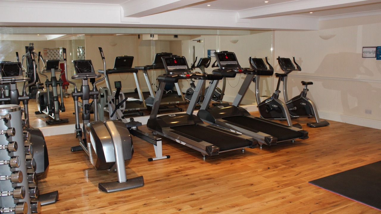 Photo of Others in Elstree