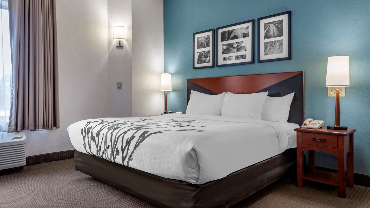 Photo of Bedroom in Amherst