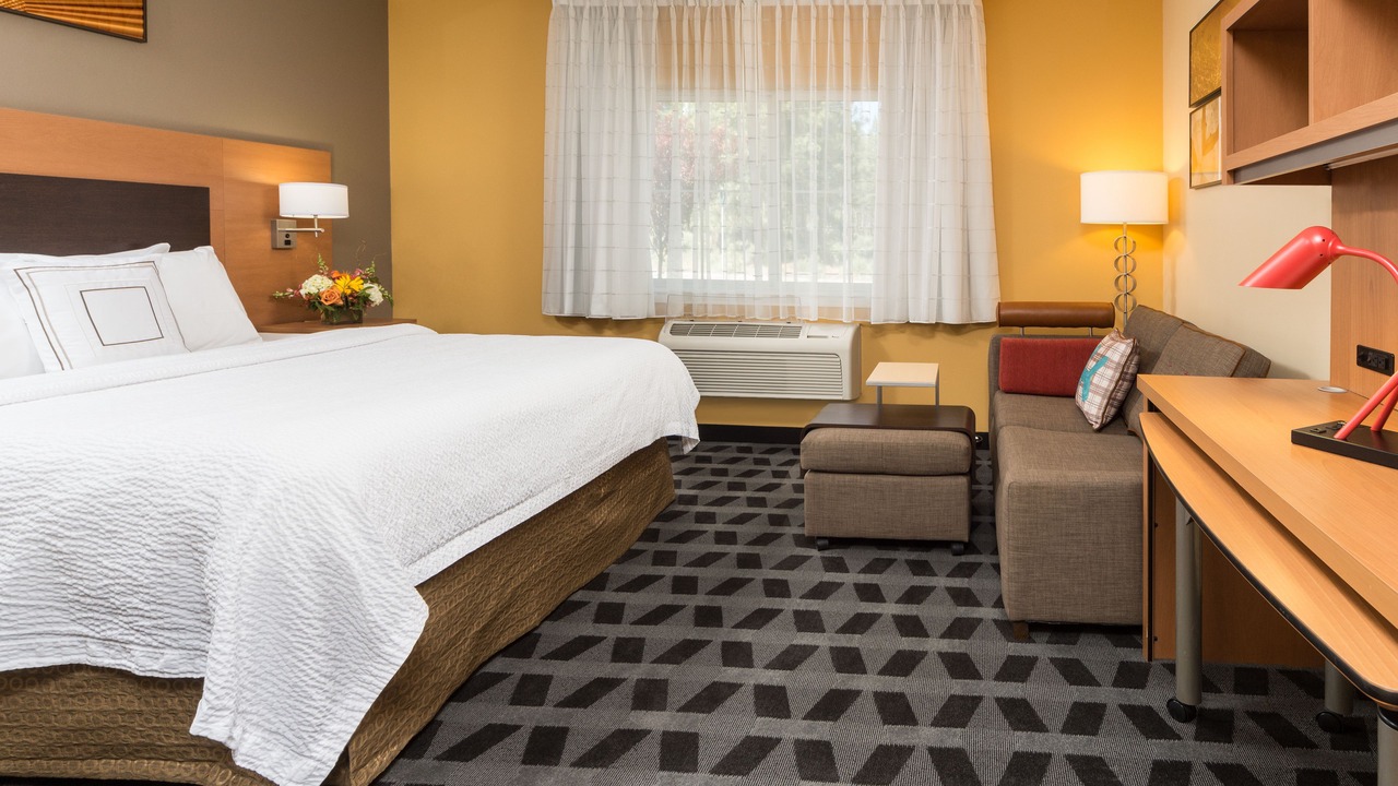Photo of Bedroom in Southern Crossing