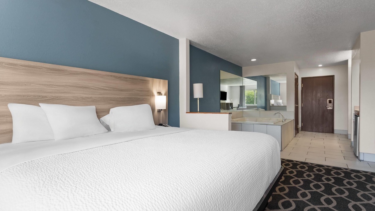 Photo of Others in Piqua