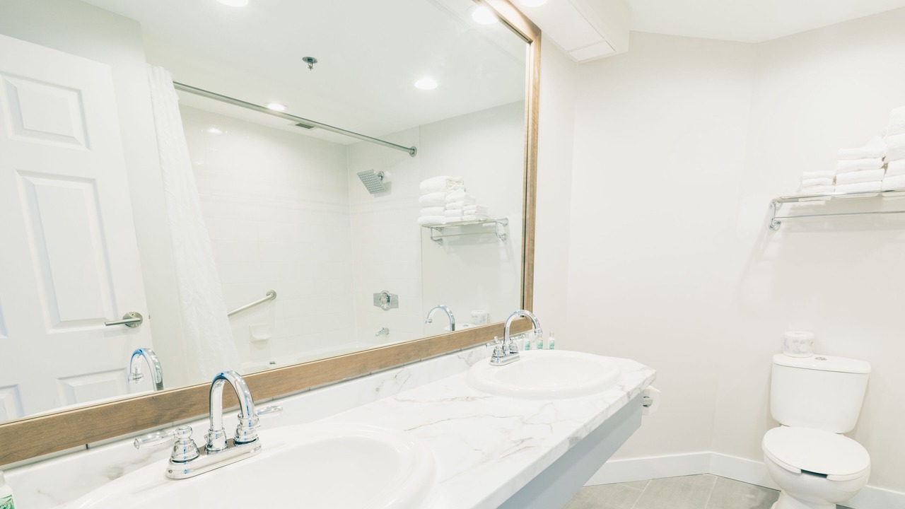 Photo of Bathroom in Summerside