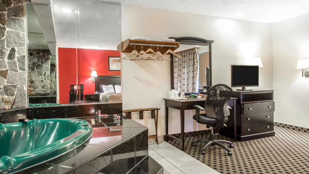 Photo of Bedroom in West Haven