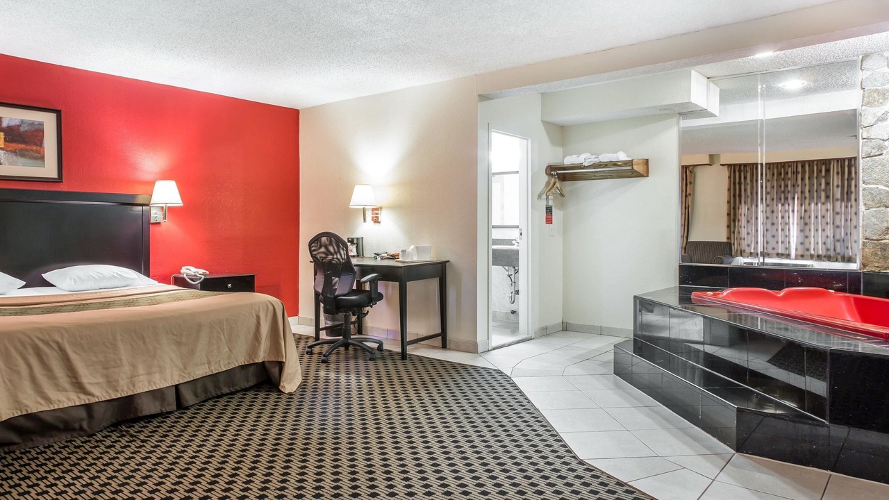 Photo of Livingroom in West Haven