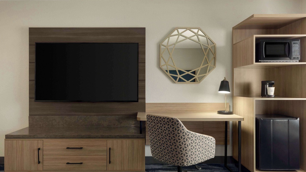 Photo of Bedroom in East Oak Hill