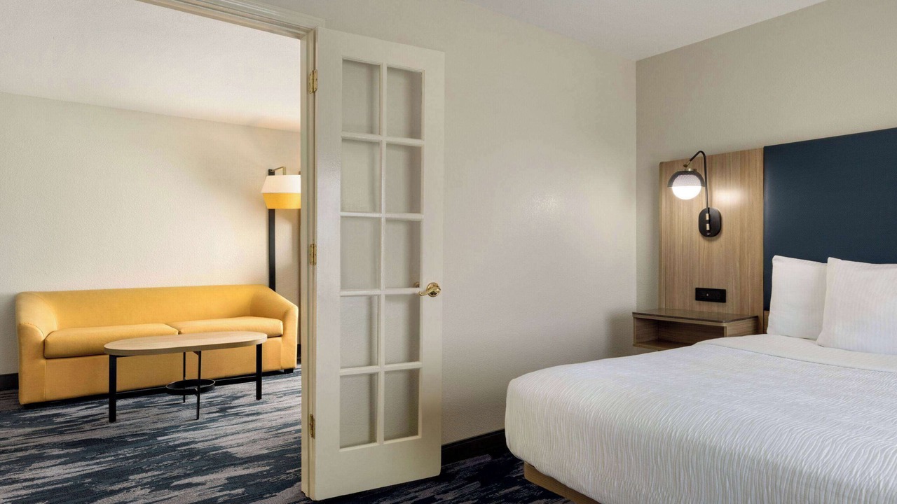 Photo of Bedroom in East Oak Hill