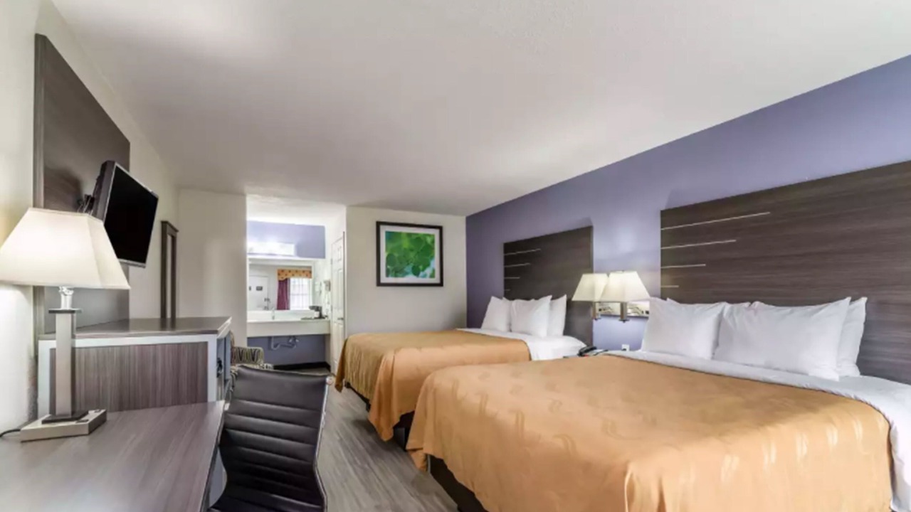 Photo of Bedroom in Canton