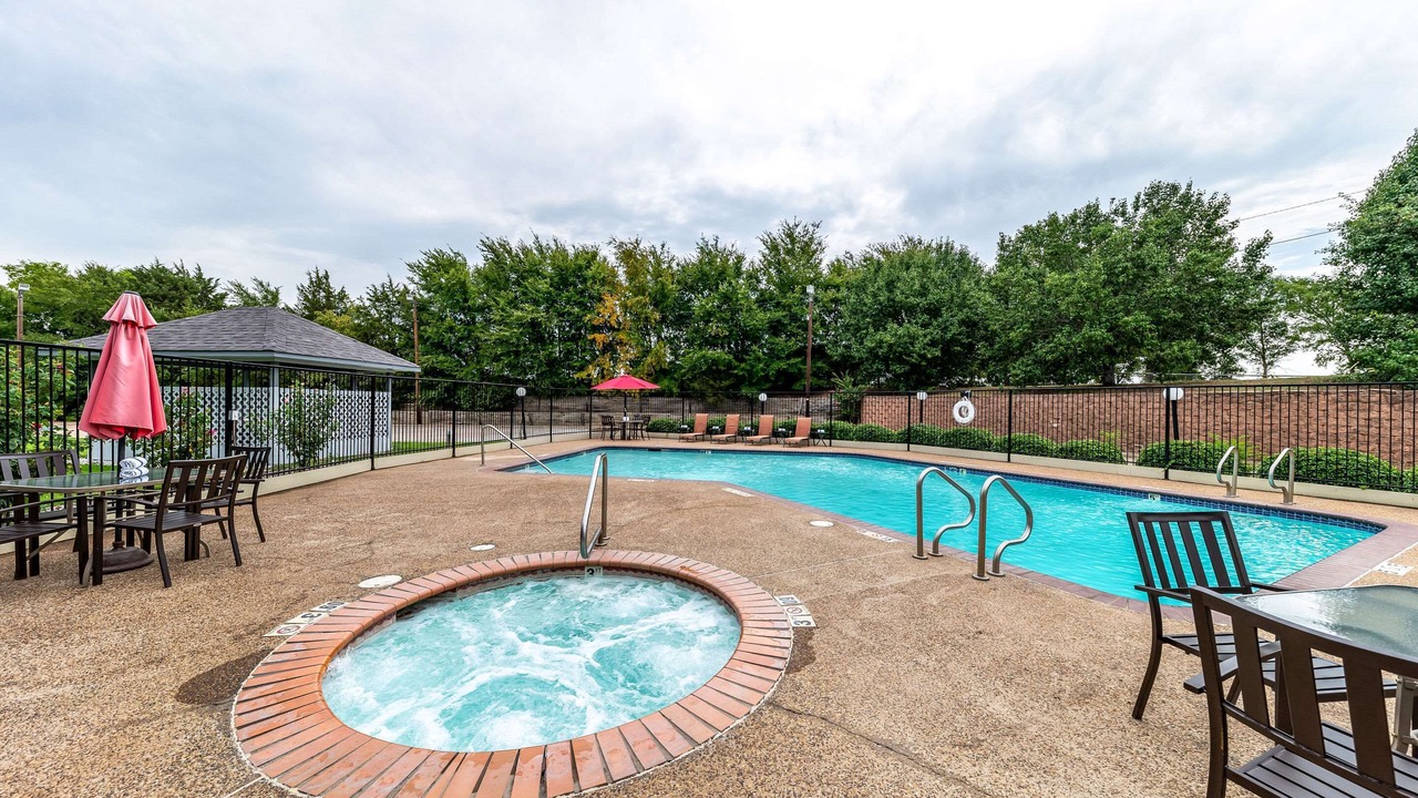 Photo of Outdoor in Canton