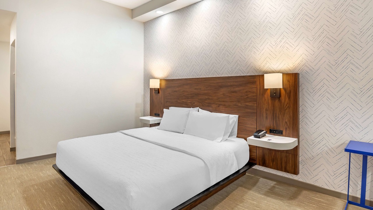 Photo of Bedroom in Southern Estates