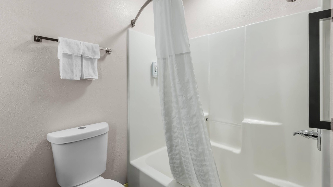 Photo of Bedroom in Brewerton