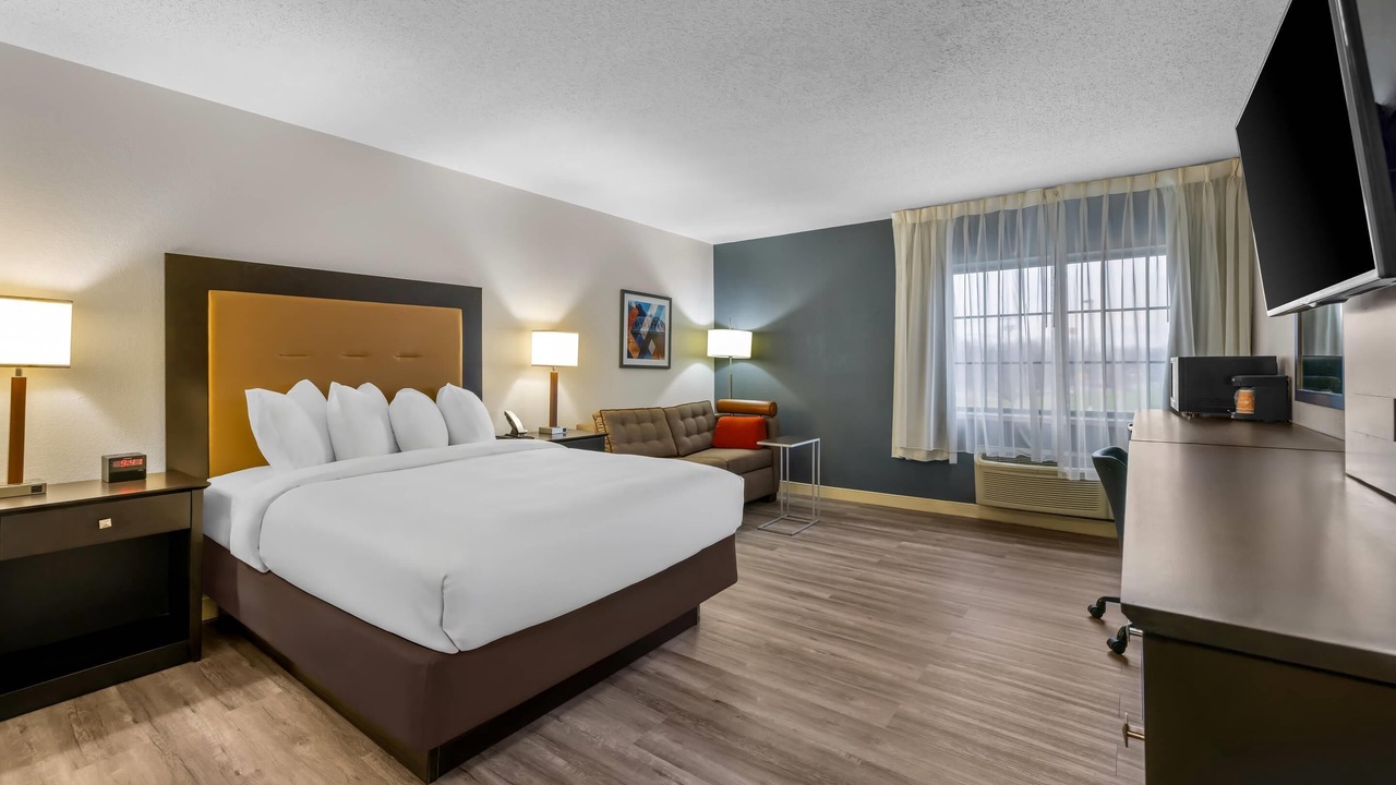 Photo of Bedroom in Brewerton