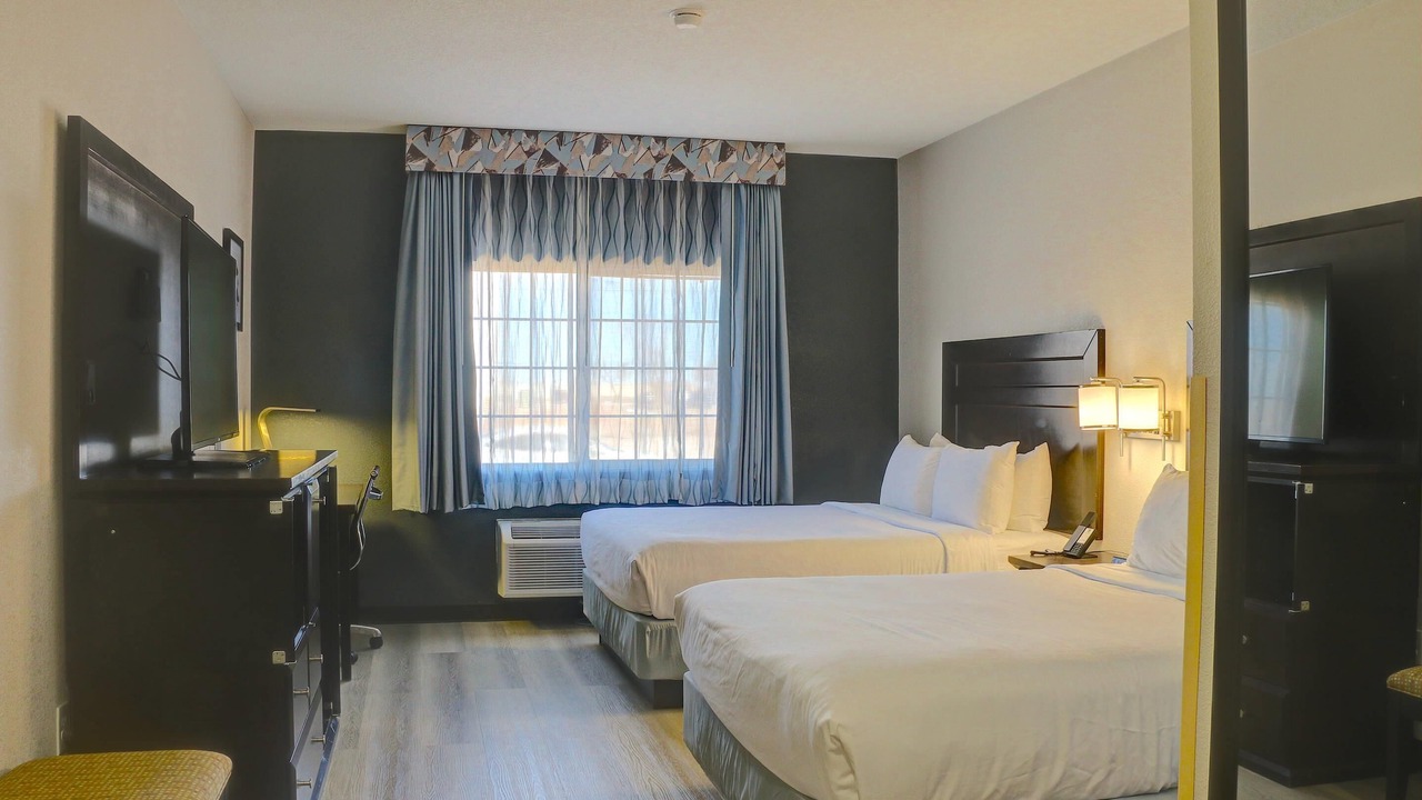 Photo of Bedroom in Roswell