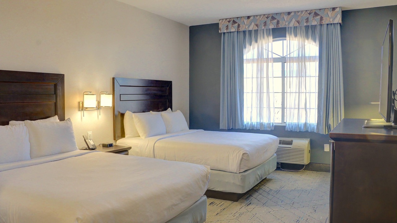 Photo of Bedroom in Roswell