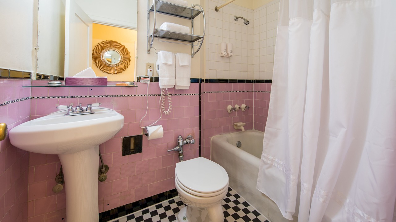 Photo of Others in Tenderloin