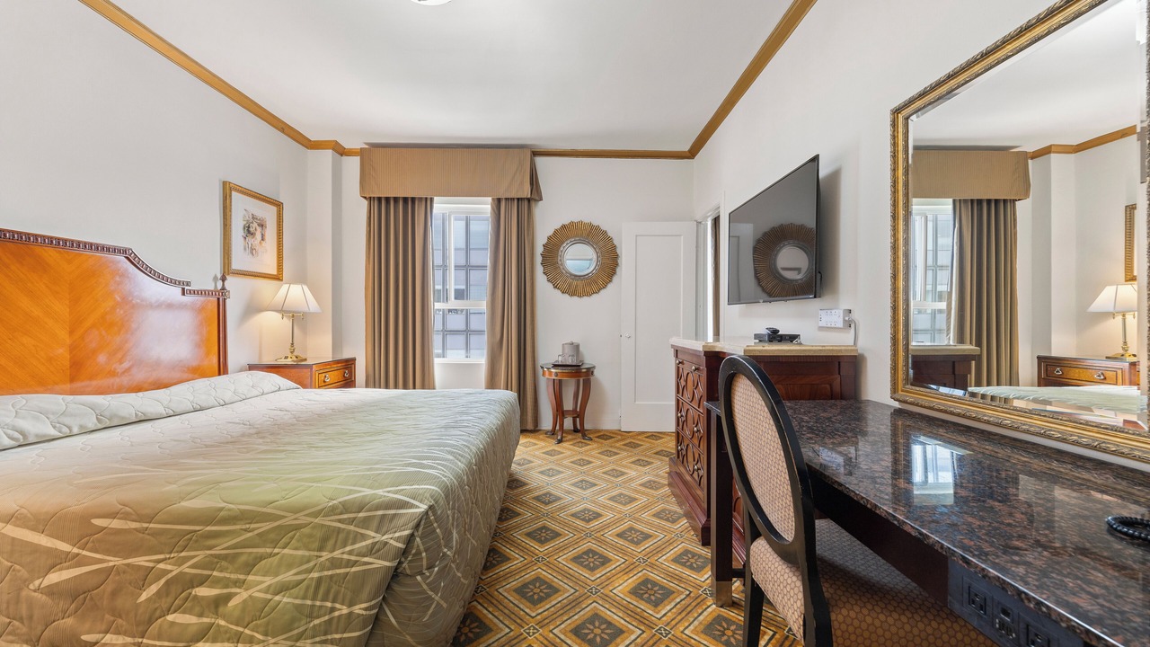 Photo of Bedroom in Tenderloin