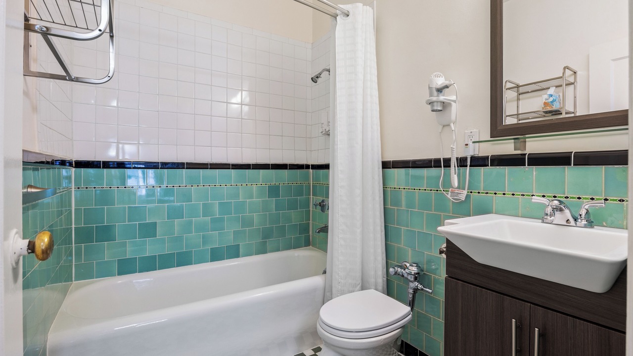 Photo of Others in Tenderloin