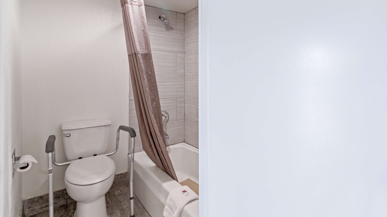 Photo of Bathroom in Pulaski