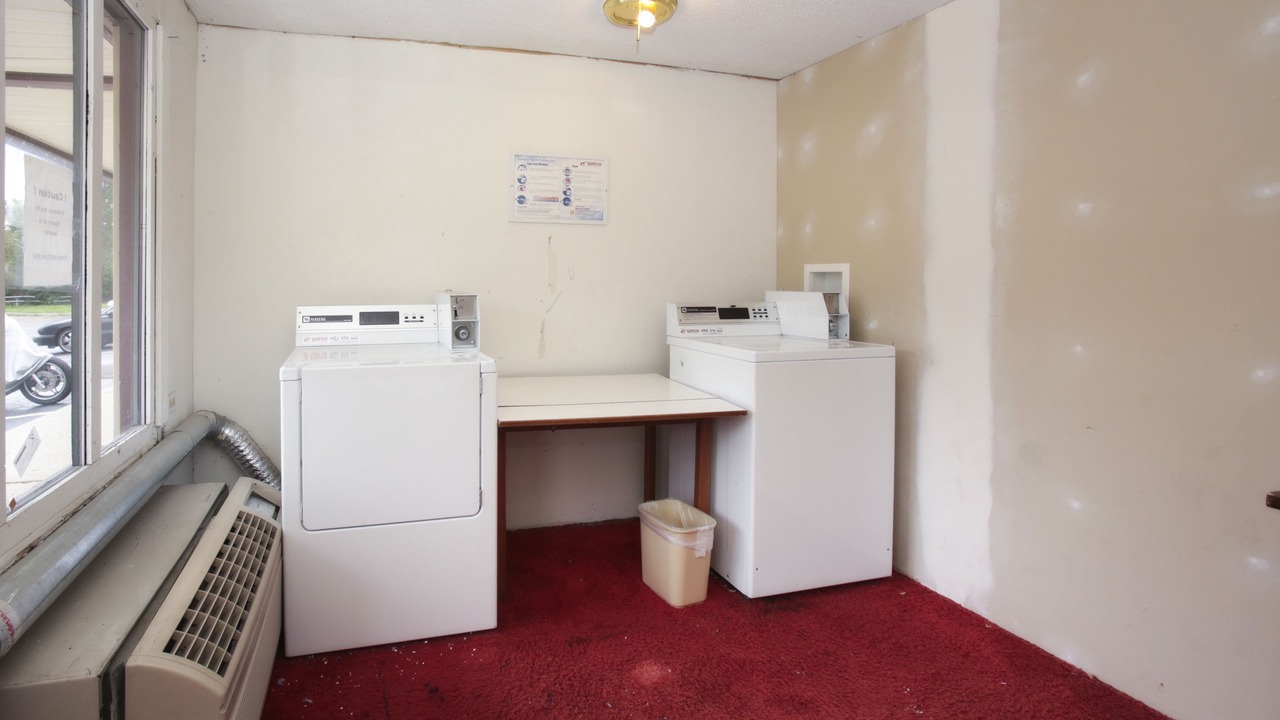 Photo of Bedroom in Battle Creek