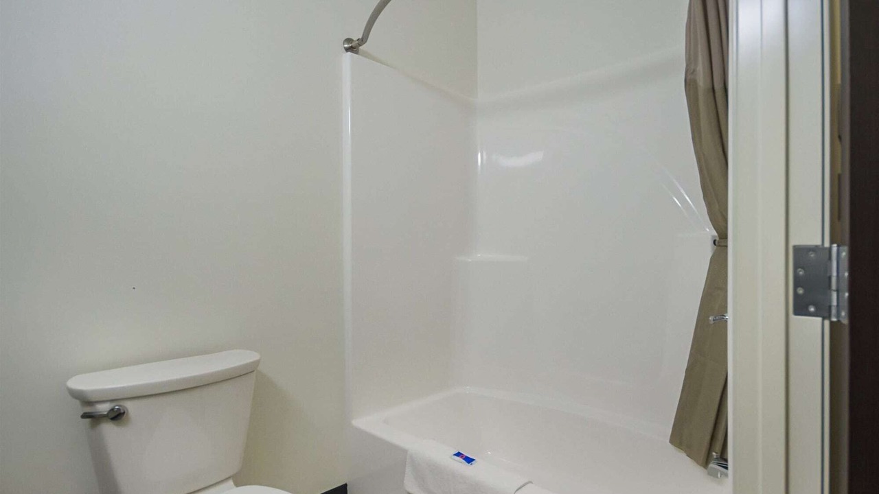 Photo of Bathroom in Roseland