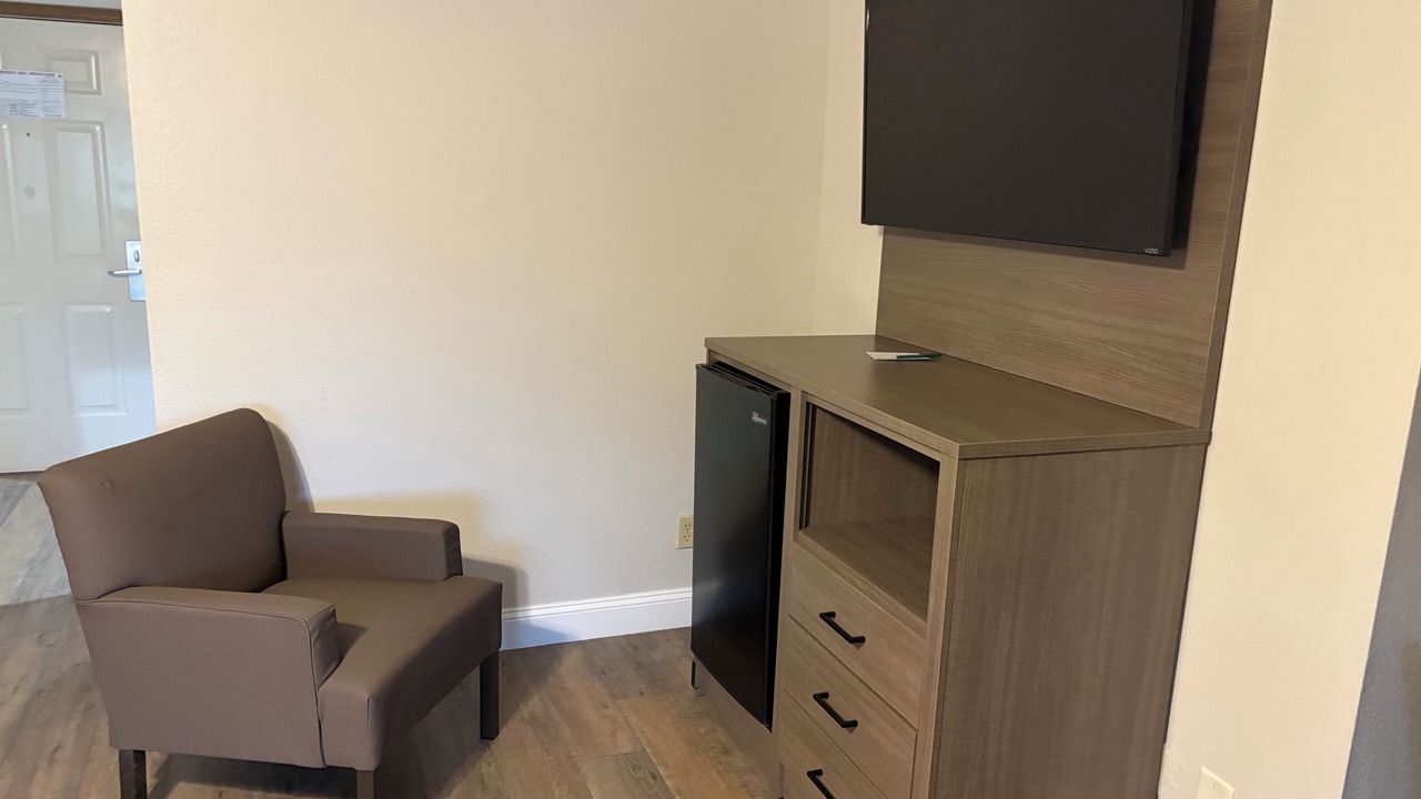 Photo of Bedroom in Neosho