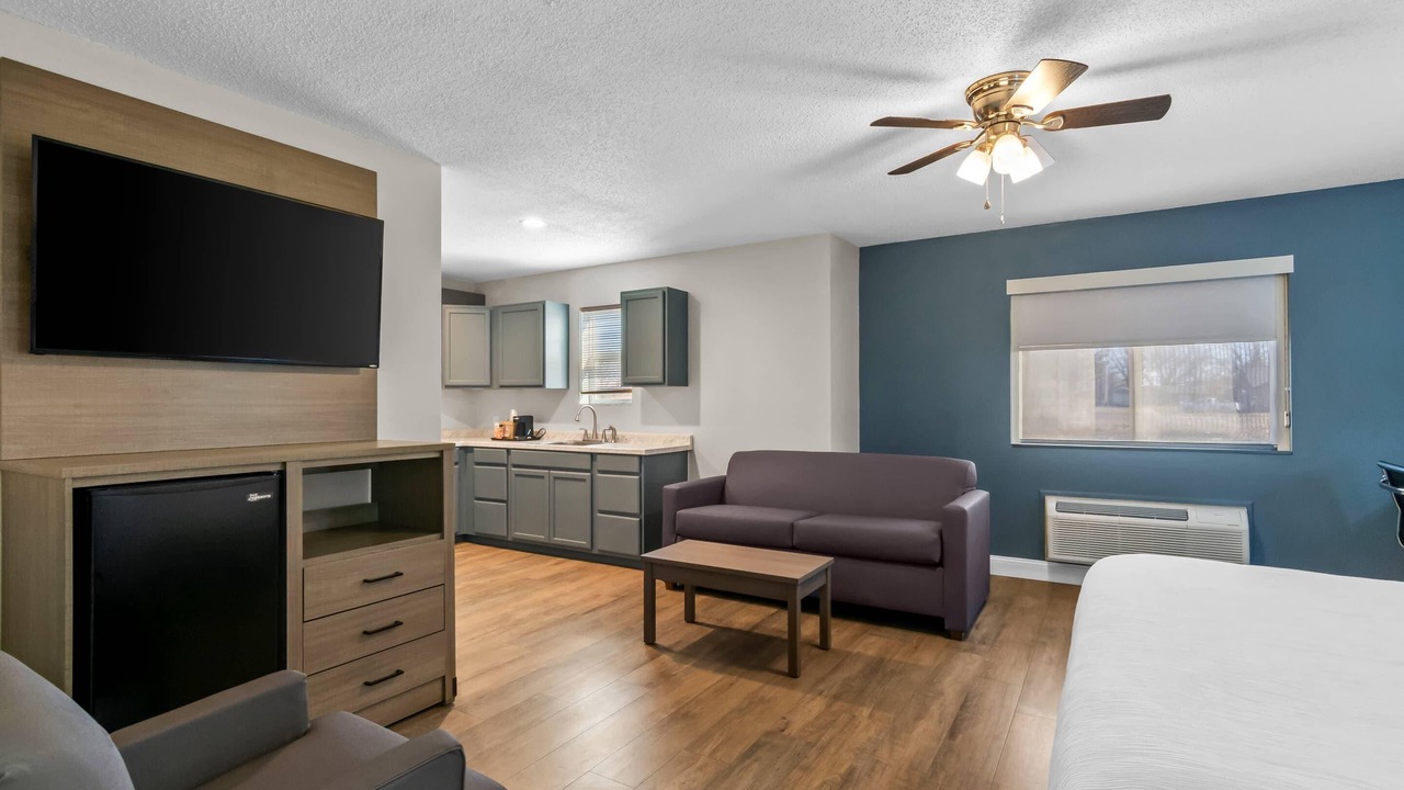 Photo of Bedroom in Neosho