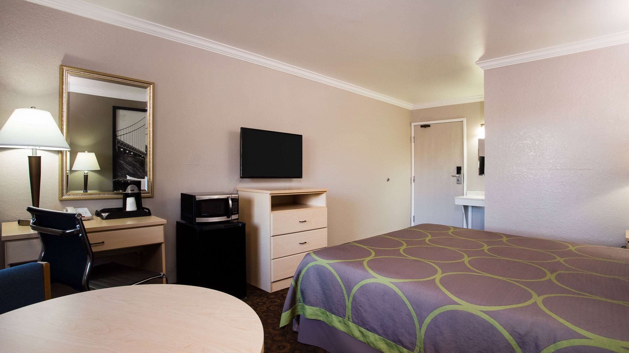 Photo of Others in Nut Tree