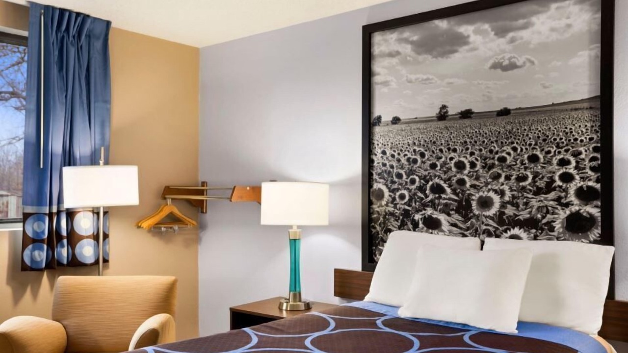 Photo of Bedroom in Pittsburg