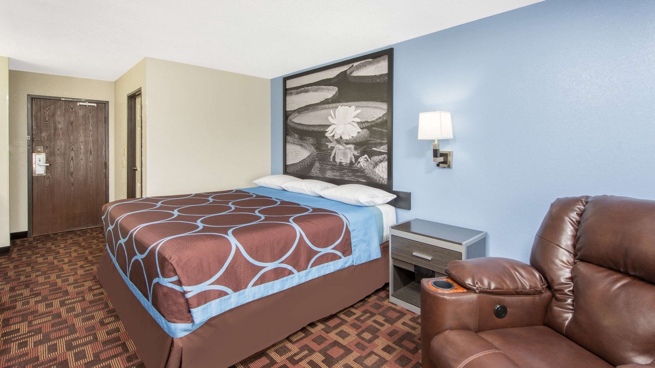 Photo of Bedroom in Moberly