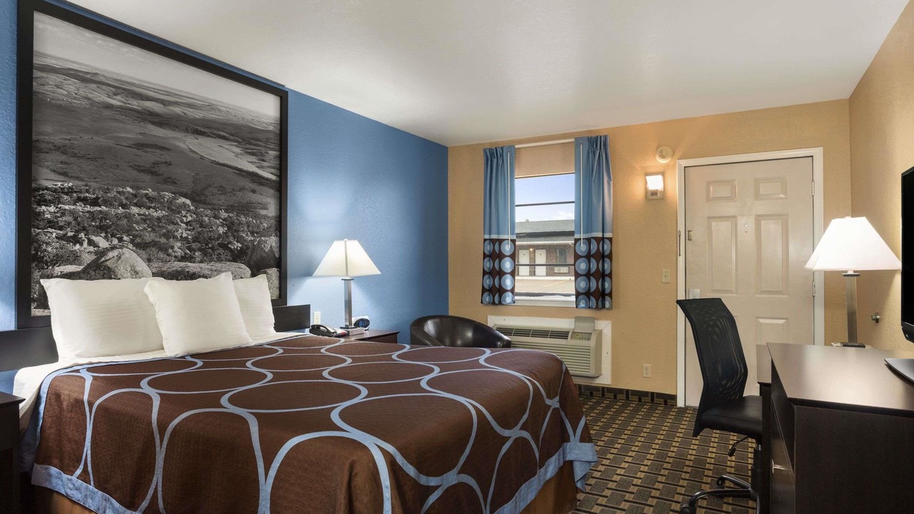 Photo of Bedroom in Henryetta