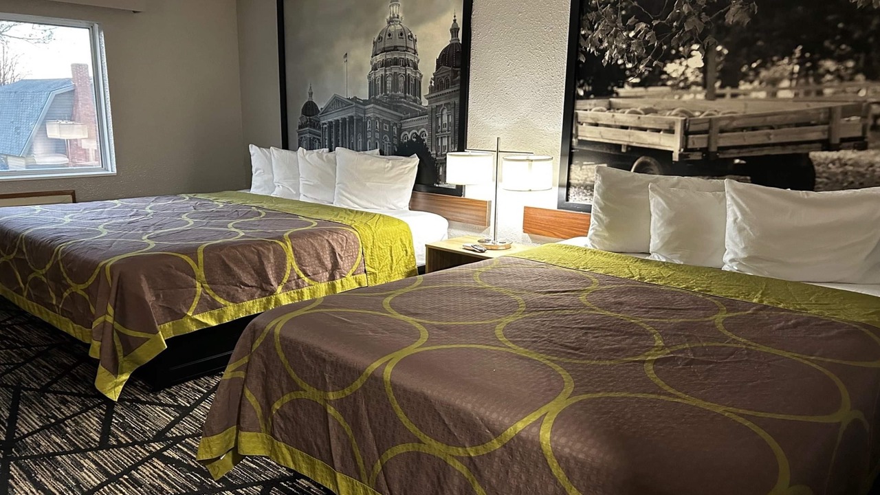 Photo of Bedroom in Pella
