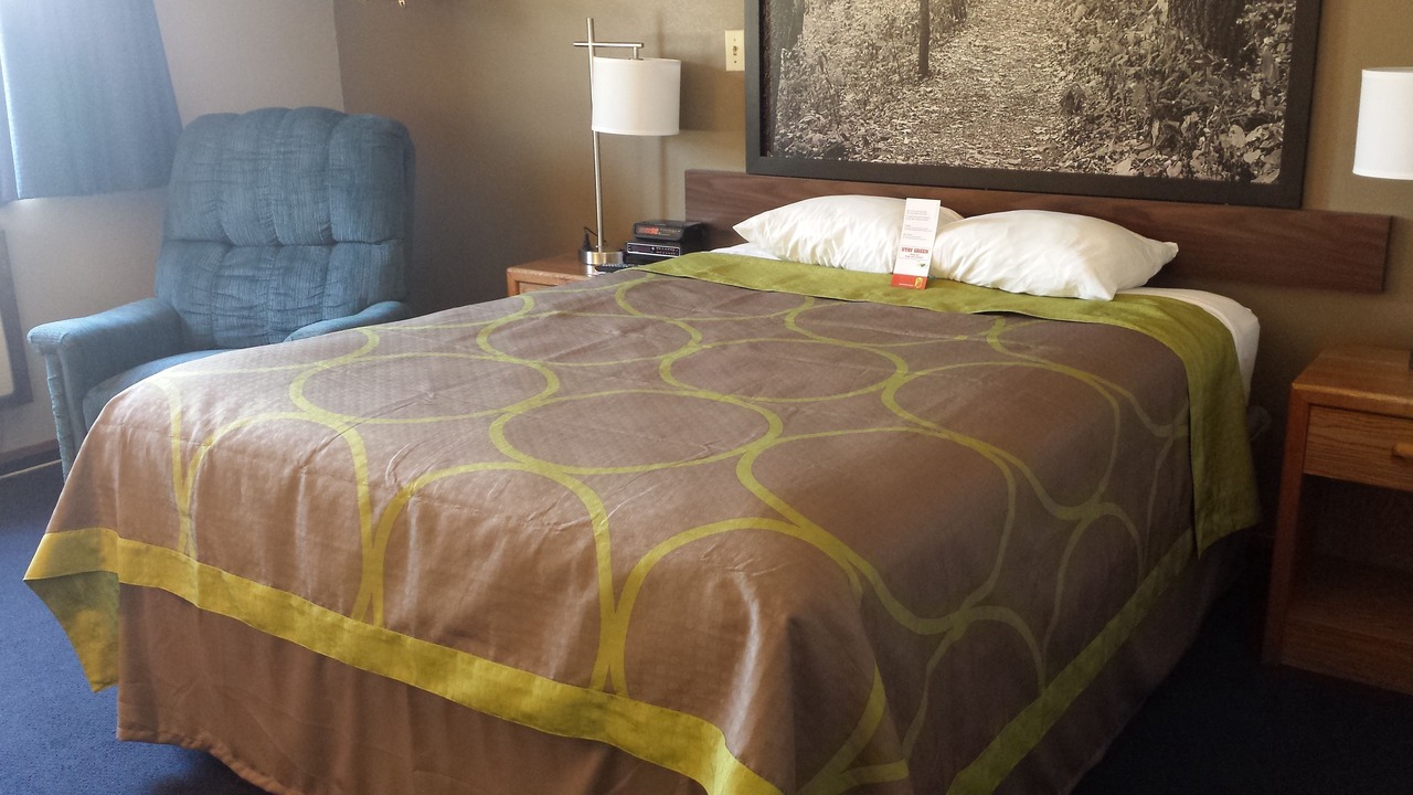 Photo of Bedroom in Pella