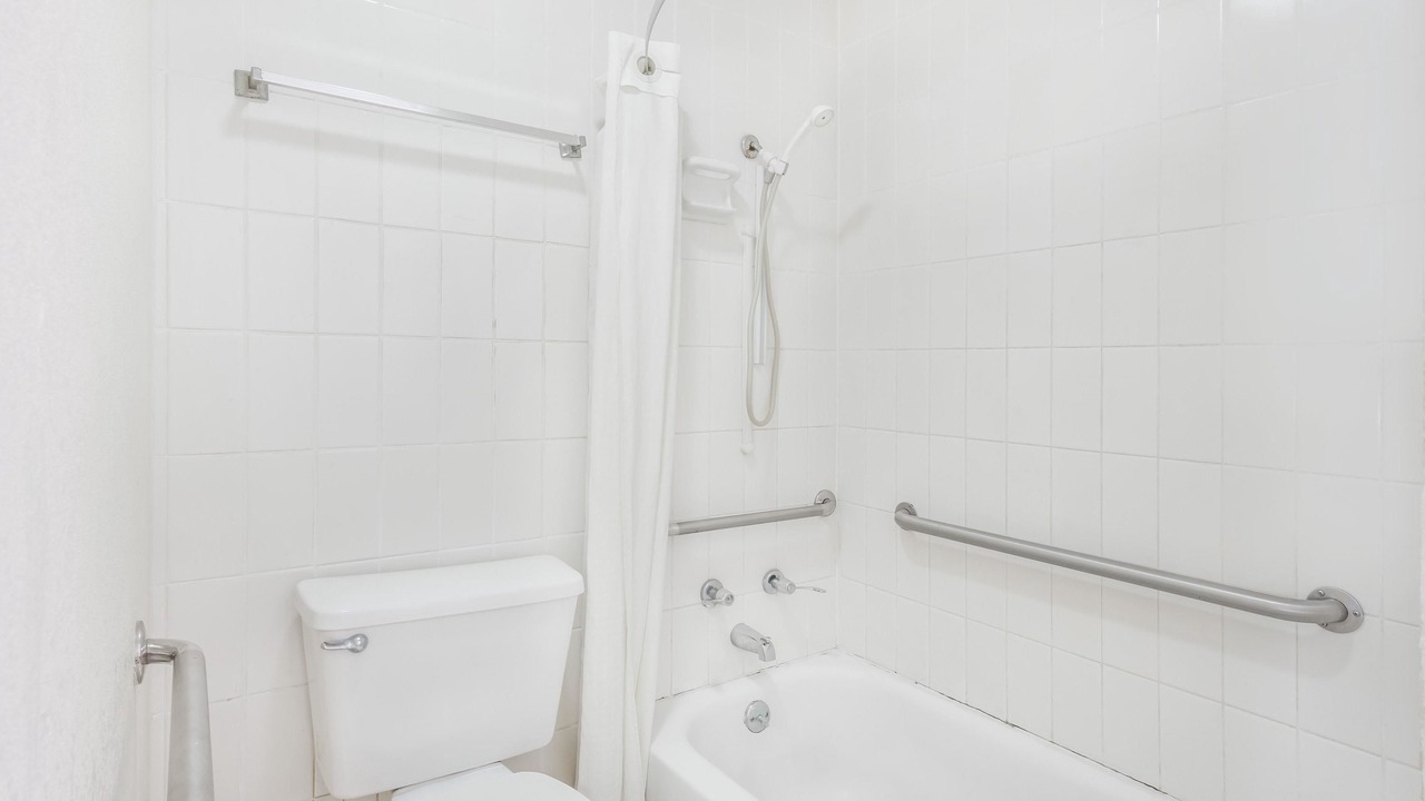 Photo of Bathroom in Killen