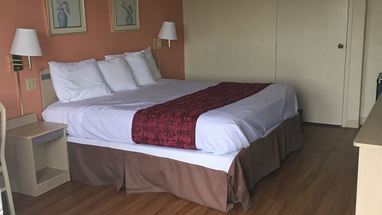 Photo of Bedroom in Tucker