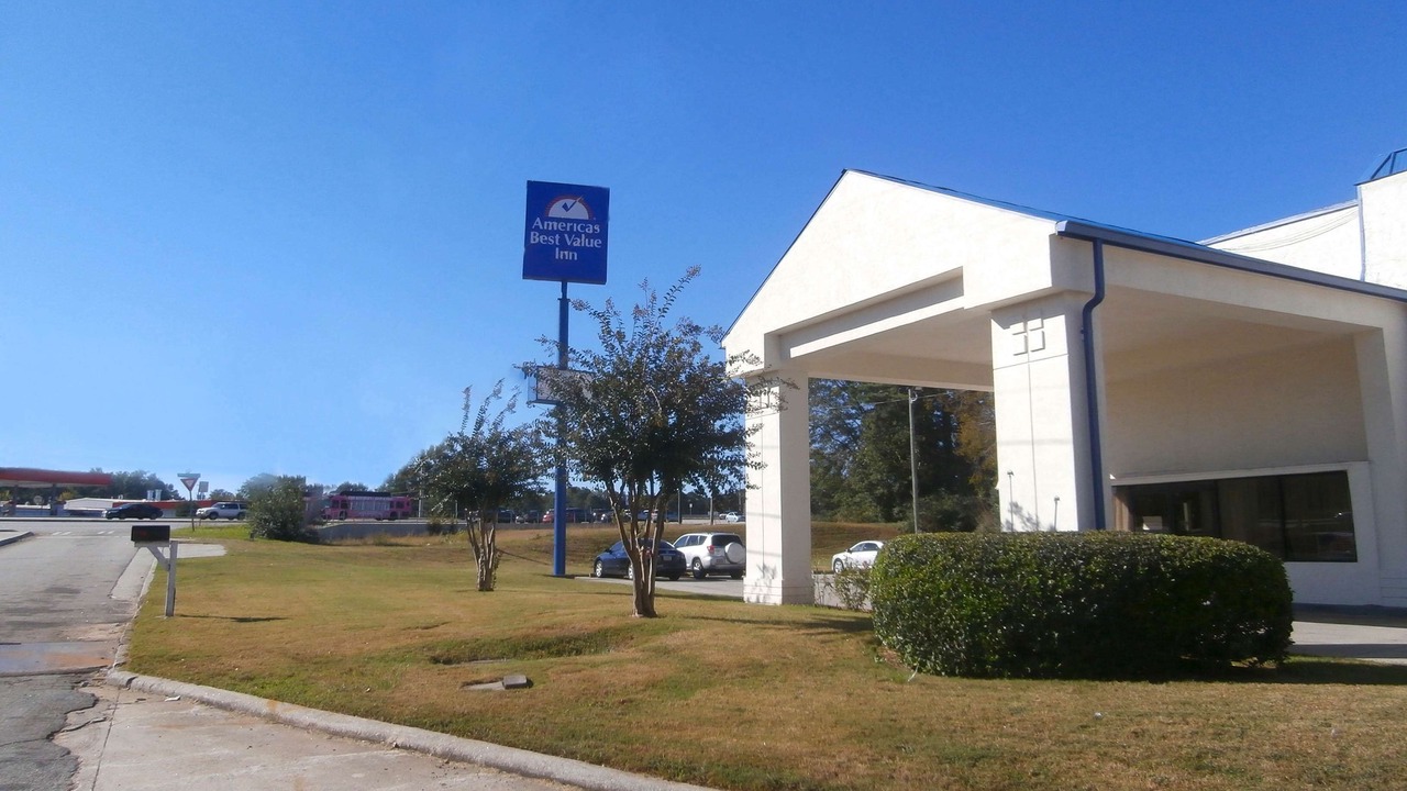 Photo of Outdoor in Tucker
