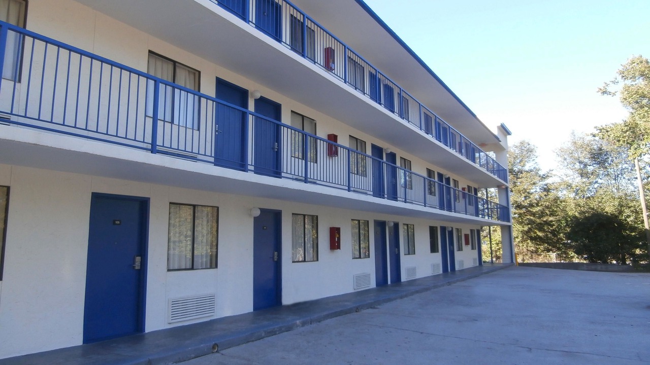 Photo of Outdoor in Tucker