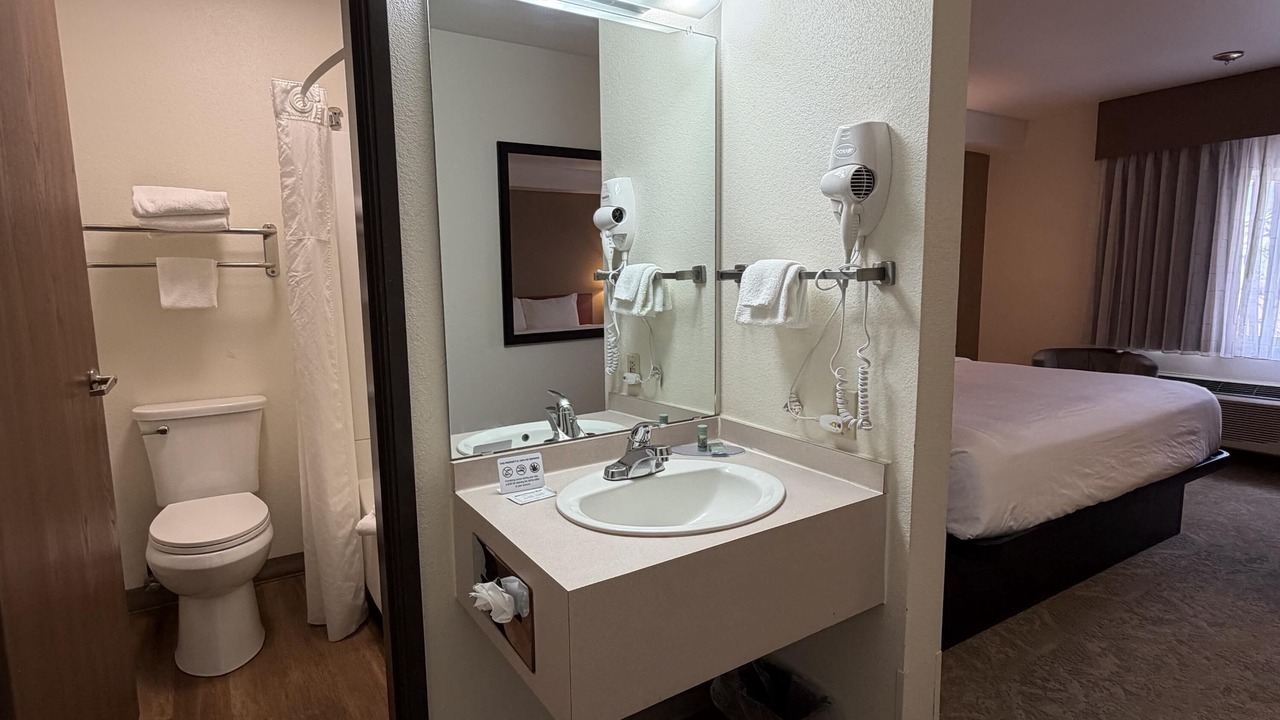 Photo of Bedroom in Northeast Heights