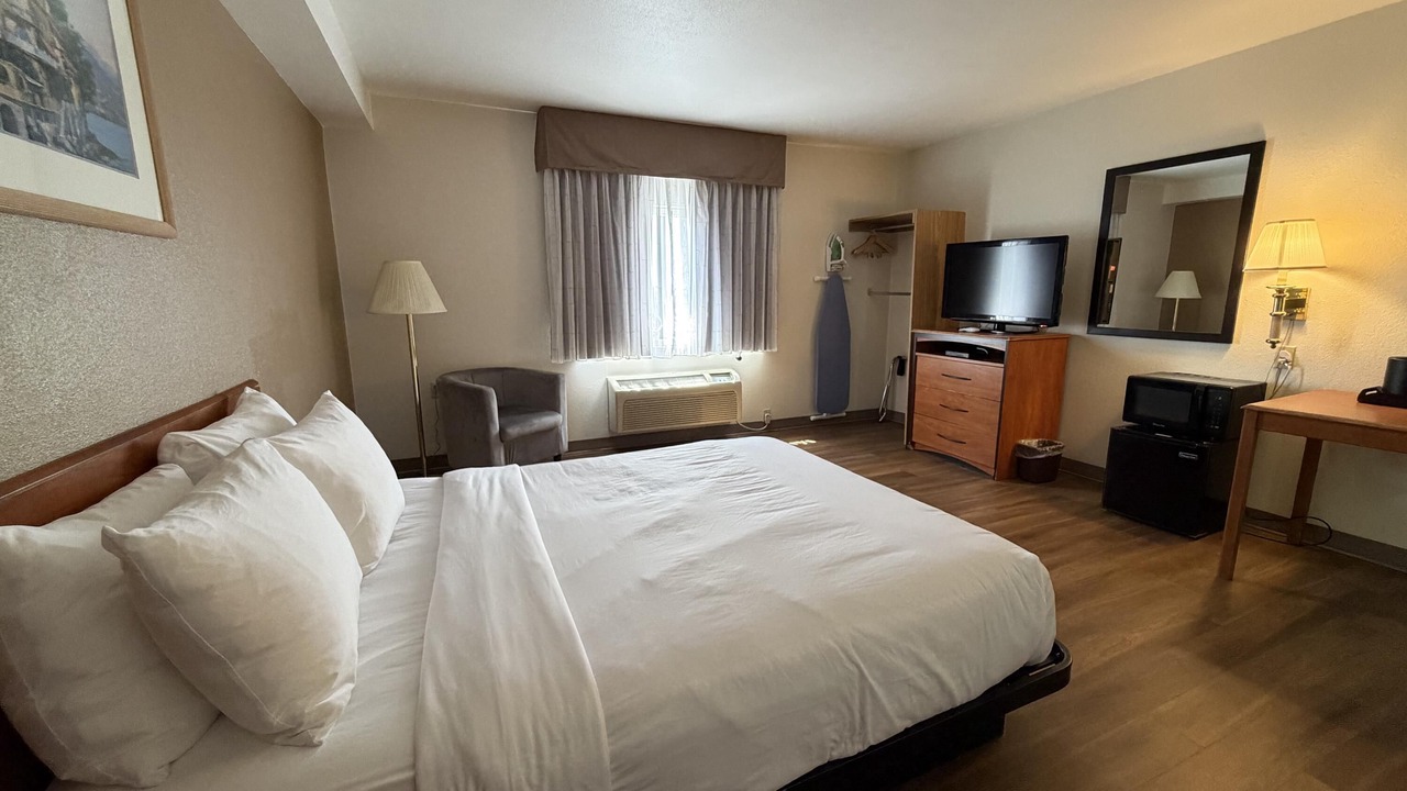 Photo of Bedroom in Northeast Heights