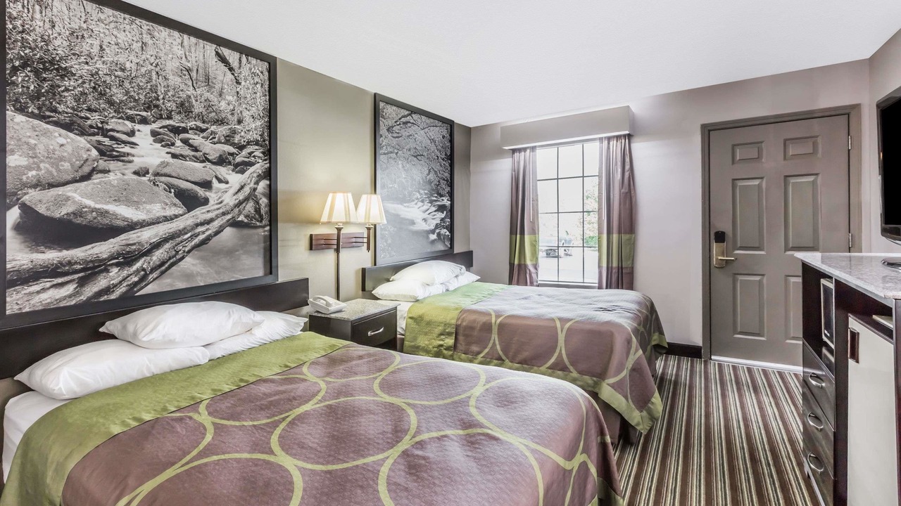 Photo of Bedroom in Clinton