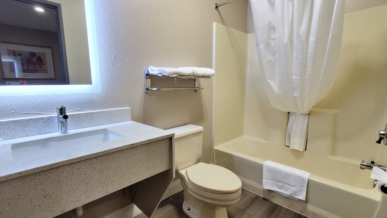 Photo of Bathroom in Paris