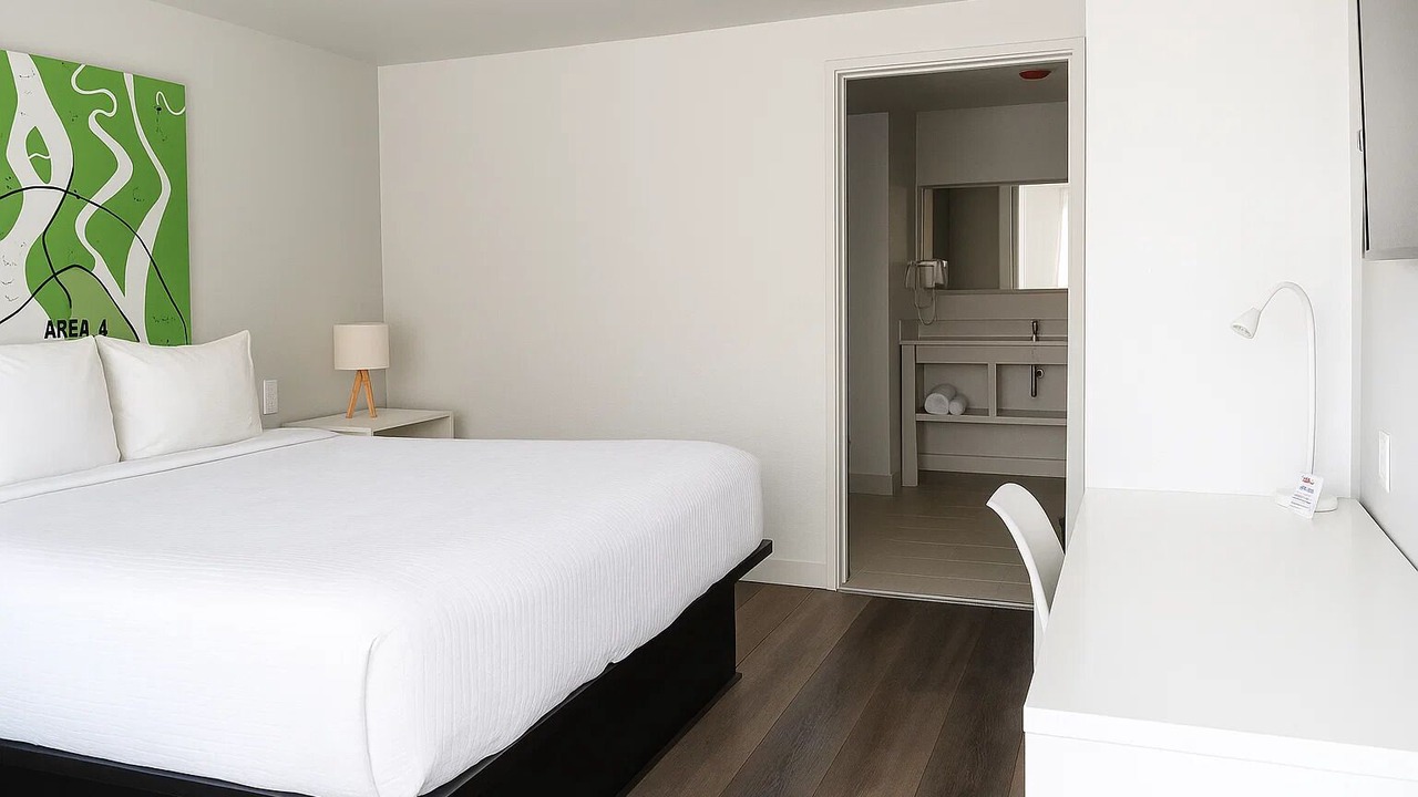 Photo of Others in Dock Junction