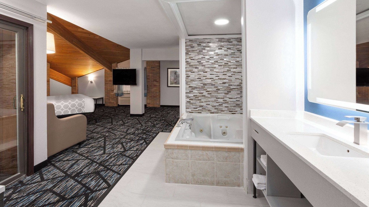 Photo of Others in Warrenton