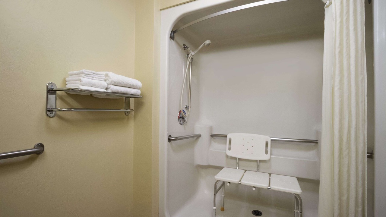 Photo of Others in Tri-Cities