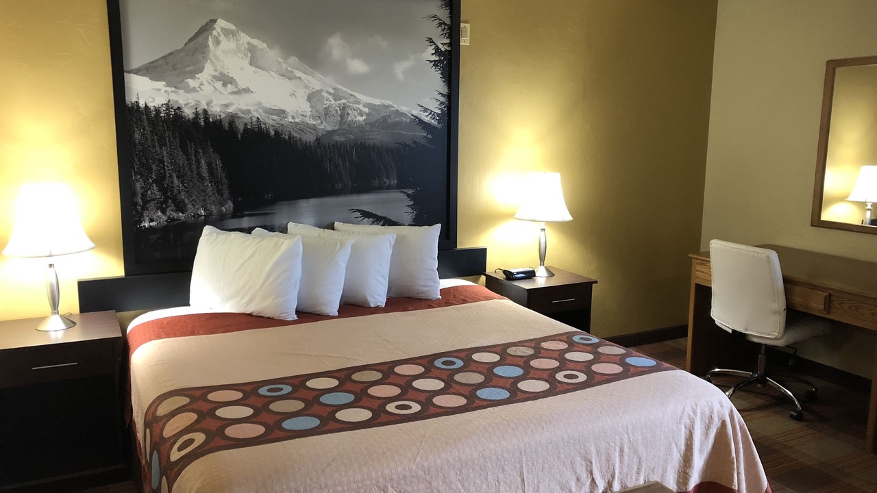 Photo of Bedroom in Tri-Cities