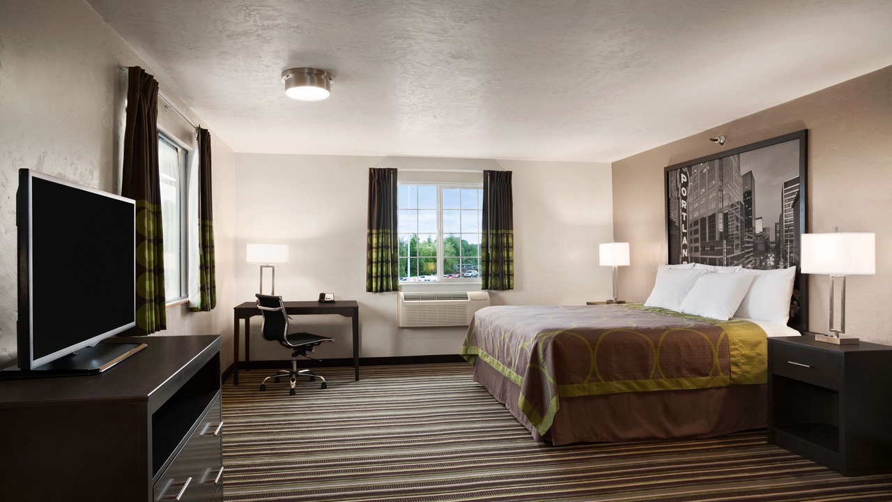 Photo of Others in Woodburn