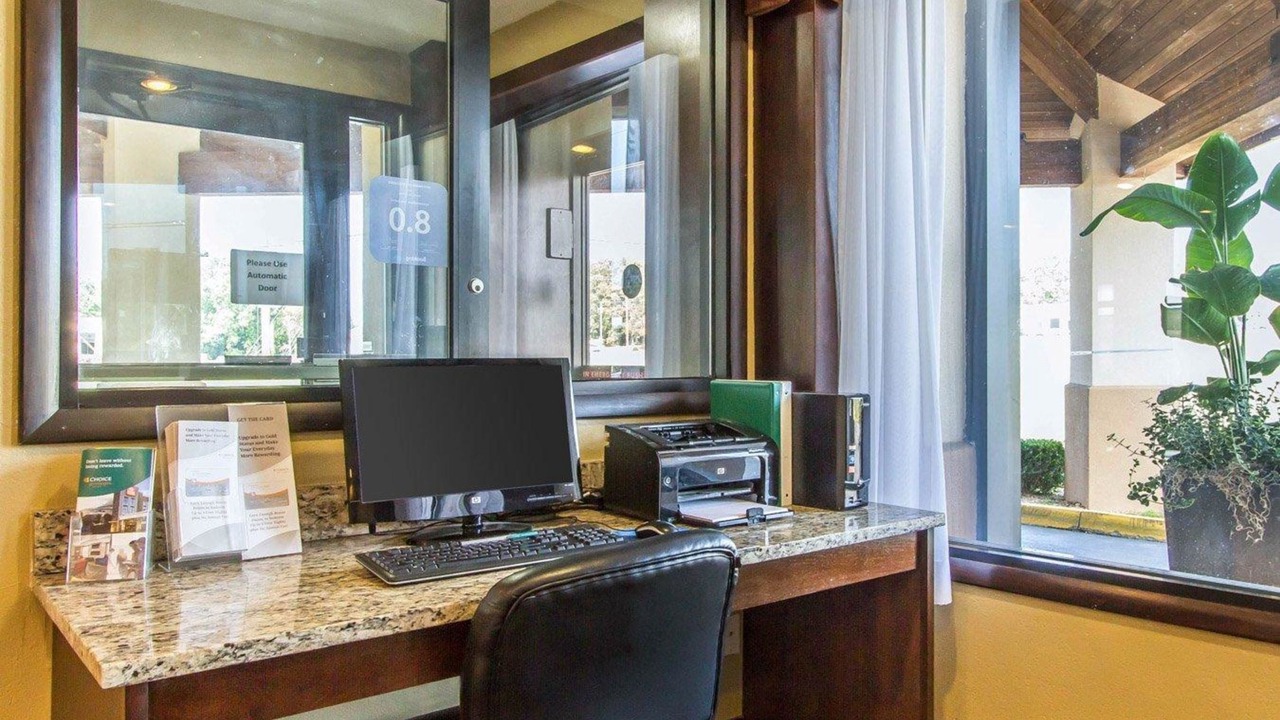 Photo of Others in Murray