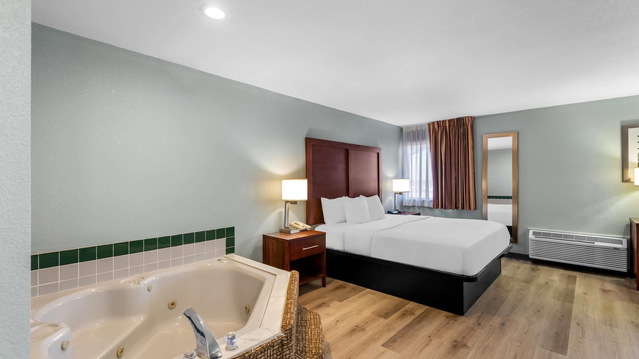 Photo of Bedroom in Waverly