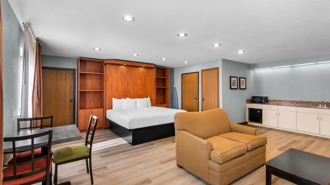 Photo of Bedroom in Waverly
